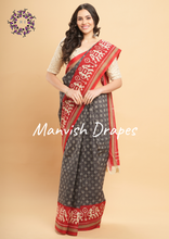 Load image into Gallery viewer, Mul Mul Pure Cotton Saree with Ikat Prints all over (GREY-RED COMBINATION-ELEPHANT)