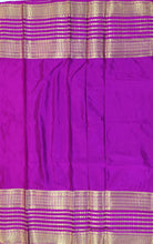 Load image into Gallery viewer, Semi Mysuru Crepe Saree with 3D Contrast Border,Pallu and Blouse.
