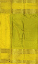 Load image into Gallery viewer, Semi Mysuru Crepe Saree with 3D Contrast Border,Pallu and Blouse.