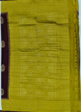 Load image into Gallery viewer, Banaras Chinnon Crepe Saree with Contrast Border,Pallu and Blouse.