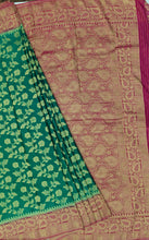 Load image into Gallery viewer, Banaras Chinnon Crepe Saree with Contrast Border,Pallu and Blouse.