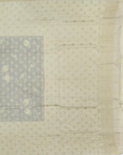 Load image into Gallery viewer, Banaras Crepe Saree with Kashmiri Thread work with Contrast Border,Pallu and Butti Blouse(Jamoon-Off white combination)