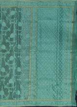 Load image into Gallery viewer, Banaras Crepe Saree with Shimmer Body and Contrast Blouse.