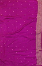 Load image into Gallery viewer, Banaras Georgette Saree with Paisley Buttis all over with Contrast Border,Paluu and Blouse-Off White