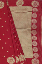 Load image into Gallery viewer, Banaras Georgette Borderless Saree with Zari Buttis all over,Self Color Border,Paluu and Blouse-Red Color