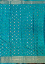 Load image into Gallery viewer, Banaras Crepe Saree with Thin Zari checks and Buttis,Self Color Border,Pallu and Contrast Butti Blouse.