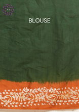 Load image into Gallery viewer, Mul Mul Pure Cotton Saree with Tie N Dye and Batiq Prints (ORANGE-GREEN COMBINATION)
