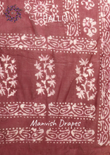 Load image into Gallery viewer, Mul Mul Pure Cotton Saree with Tie N Dye and Batiq Prints (COPPER-MAROON COMBINATION)
