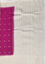 Load image into Gallery viewer, Semi Mysuru Crepe Checkered Saree with Contrast Off-White Border and Off-White Blouse with Color Options
