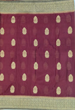 Load image into Gallery viewer, Banaras Chinnon Crepe Saree with Contrast Border,Pallu and Blouse.
