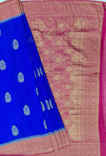 Load image into Gallery viewer, Banaras Chinnon Crepe Saree with Contrast Border,Pallu and Blouse.
