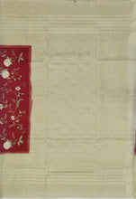 Load image into Gallery viewer, Banaras Crepe Saree with Kashmiri Thread work with Contrast Border,Pallu and Butti Blouse(Red-Off white combination)
