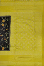 Load image into Gallery viewer, Banaras Crepe Saree with Kashmiri Thread work with Contrast Border,Pallu and Butti Blouse(Black-Mustard combination)
