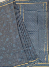 Load image into Gallery viewer, Banaras Crepe Saree with Shimmer Body and Contrast Blouse.
