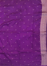 Load image into Gallery viewer, Banaras Georgette Saree with Paisley Buttis all over with Contrast Border,Paluu and Blouse- Onion Pink
