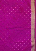 Load image into Gallery viewer, Banaras Georgette Borderless Saree with Zari Buttis all over,Self Color Border,Pallu and Blouse-Rani Color

