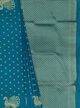 Load image into Gallery viewer, Banaras Georgette Borderless Saree with Zari Buttis all over,Self Color Border,Pallu and Blouse-Rama Color
