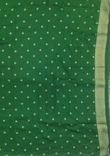Load image into Gallery viewer, Banaras Georgette Borderless Saree with Zari Buttis all over,Self Color Border,Pallu and Blouse-Leaf Green Color
