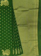 Load image into Gallery viewer, Banaras Georgette Borderless Saree with Zari Buttis all over,Self Color Border,Pallu and Blouse-Leaf Green Color
