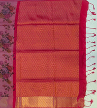Load image into Gallery viewer, Digital print soft silk borderless floral digital print all over Saree contrast Color Border,Pallu and Blouse.
